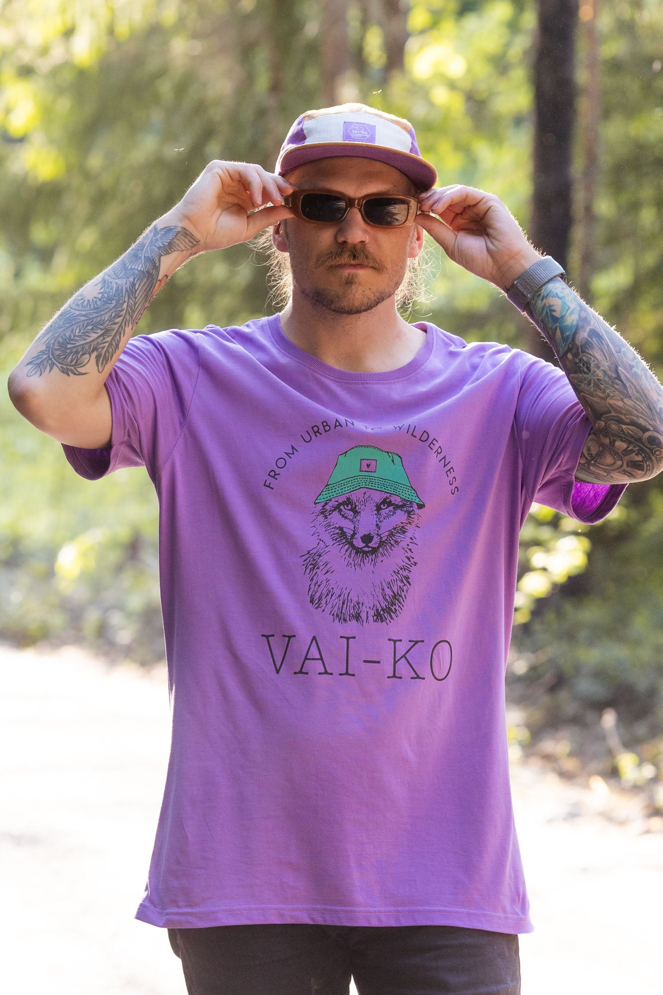 Organic Cotton Adventurer Fox Men's T-shirt - VAI-KOShirts & Tops